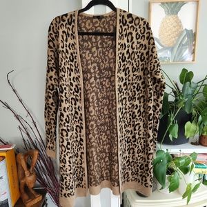 Dynamite m/l leopard print cardigan
